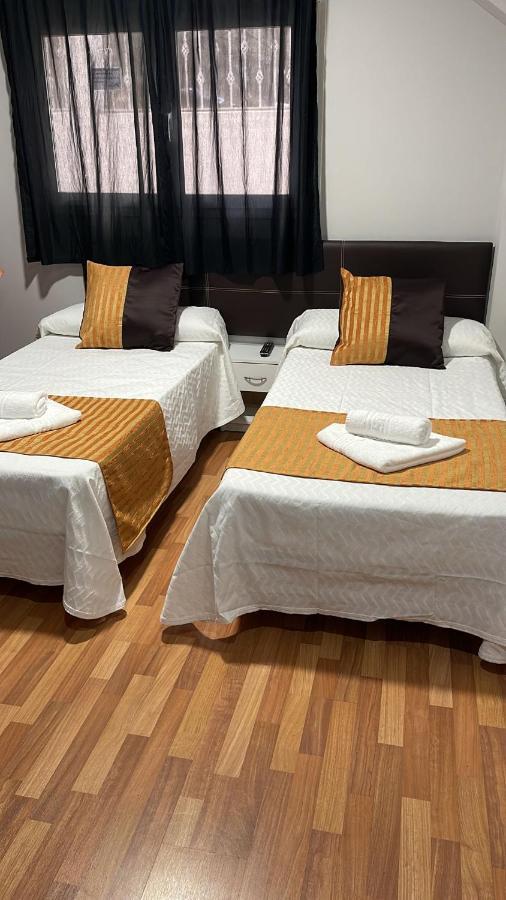 Las Olivas- Borox Aparthotel Sesena Nuevo Bagian luar foto