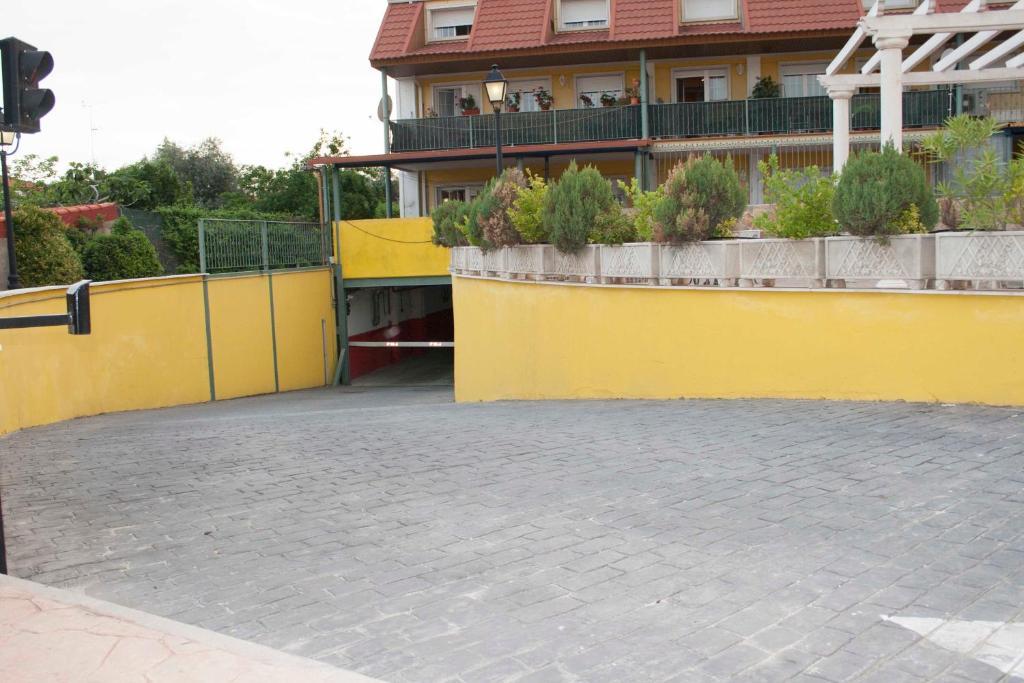 Las Olivas- Borox Aparthotel Sesena Nuevo Bagian luar foto